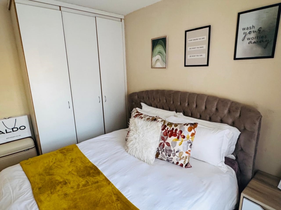 2 Bedroom Property for Sale in Rustenburg Central North West